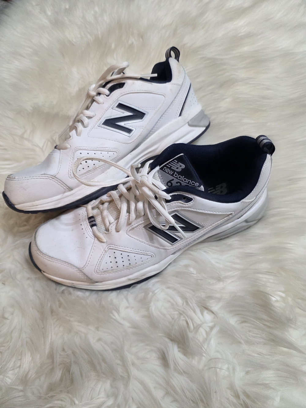 New Balance Men’s White and Black Athletic Sneakers
